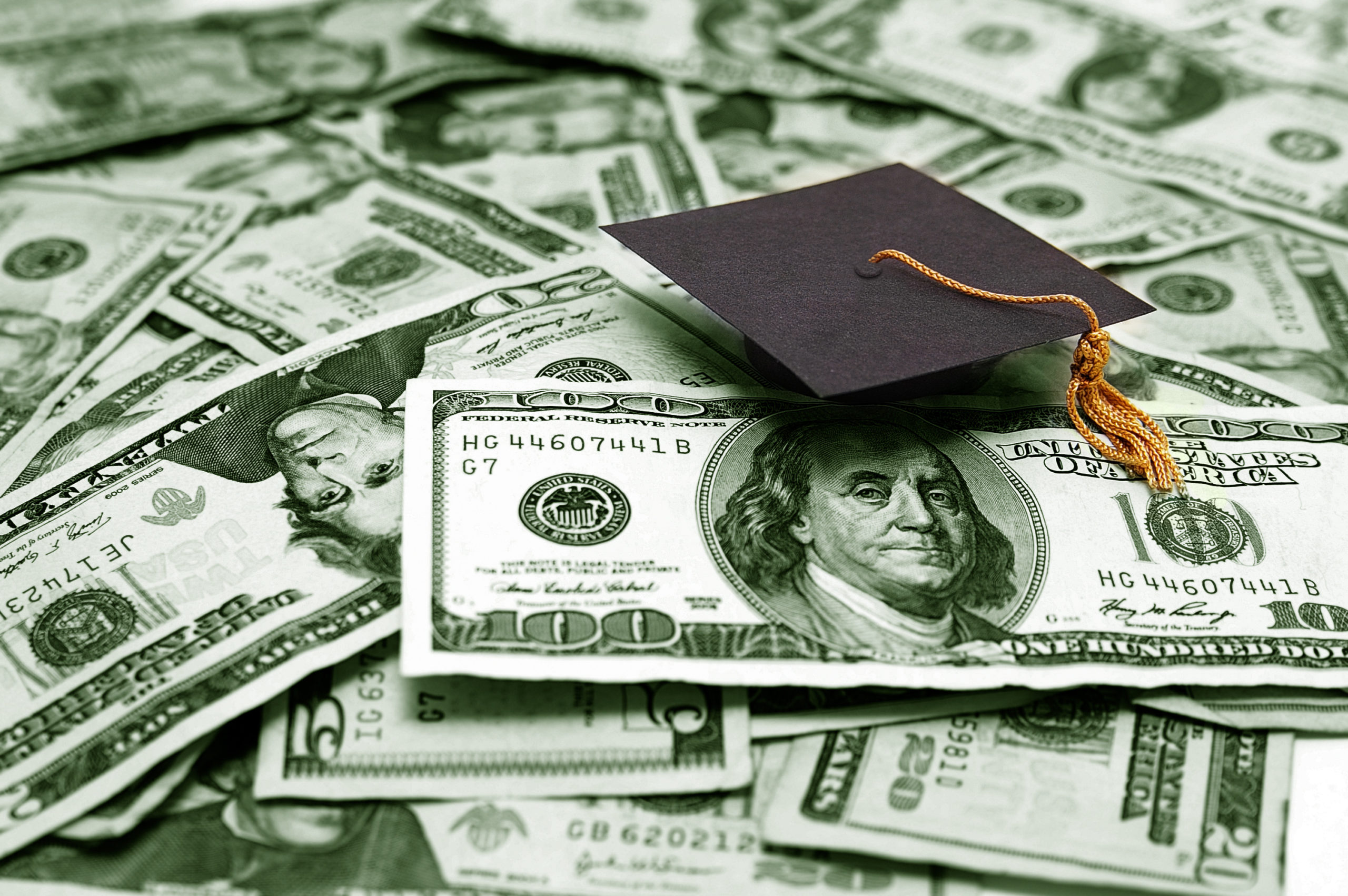 Six Ways You Can Fund Your Master’s Degree | The Red Pen