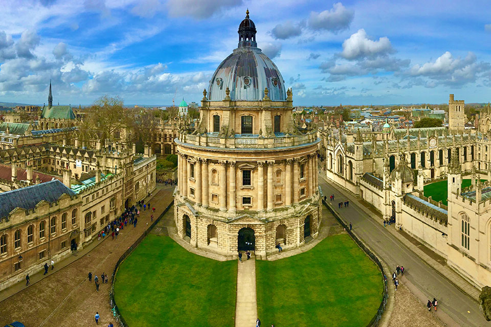 5 Reasons Why the Oxbridge Tutorial System Gives You Life Skills - By Namita Mehta | The Red Pen