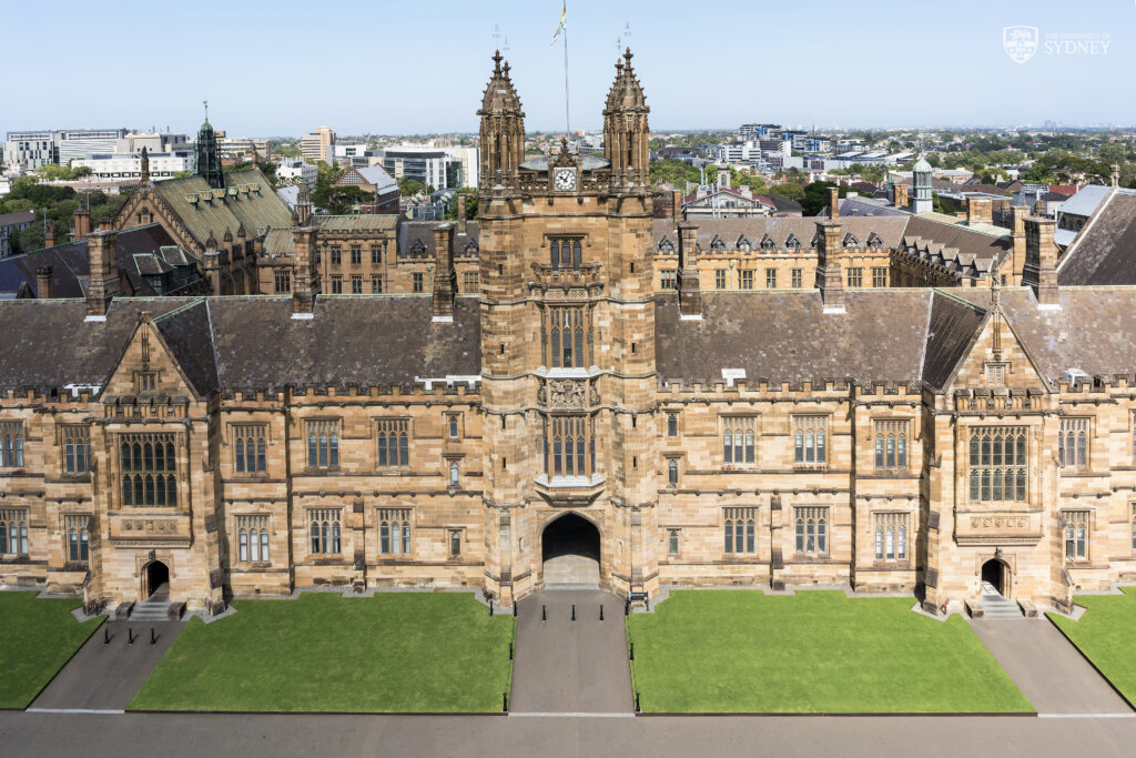 Powerful Reasons to Pursue An Undergraduate Degree in Australia